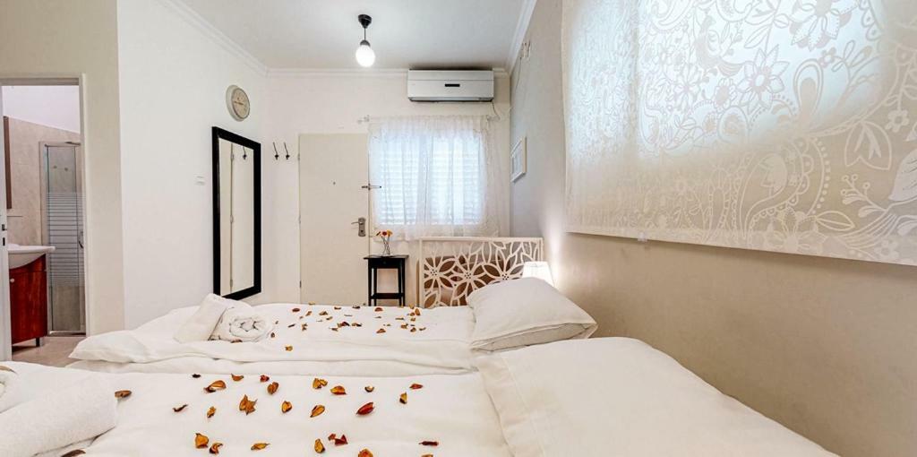 Rom Hatayelet Arad Exterior foto